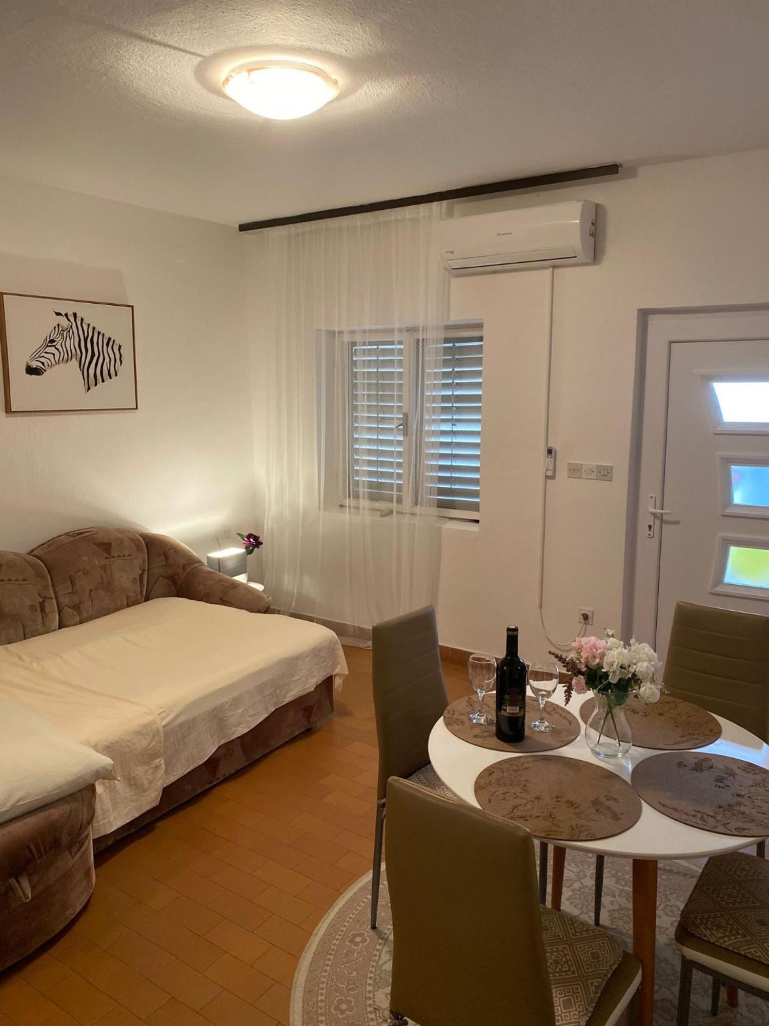Apartmani Ines Marina Luaran gambar